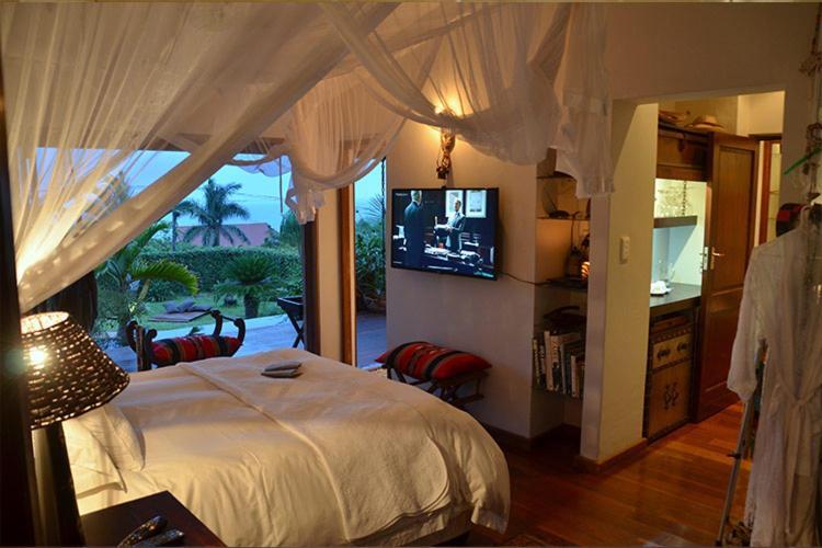 Jakita'S Guest House Ballito Exterior foto